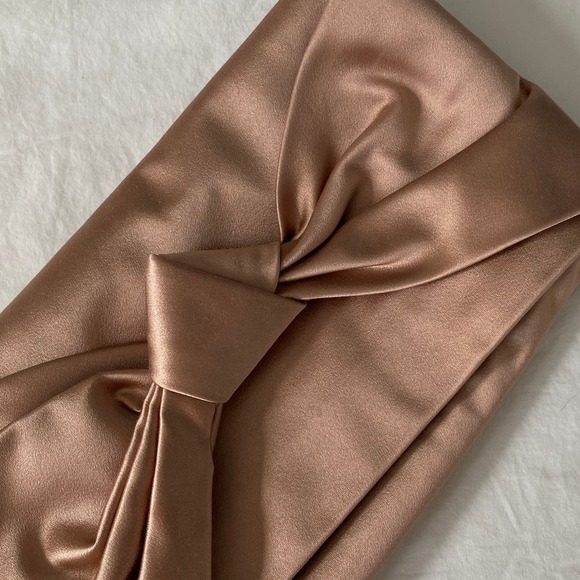 Tory Burch Eleanor Satin Bow Clutch - Picture 8 of 15